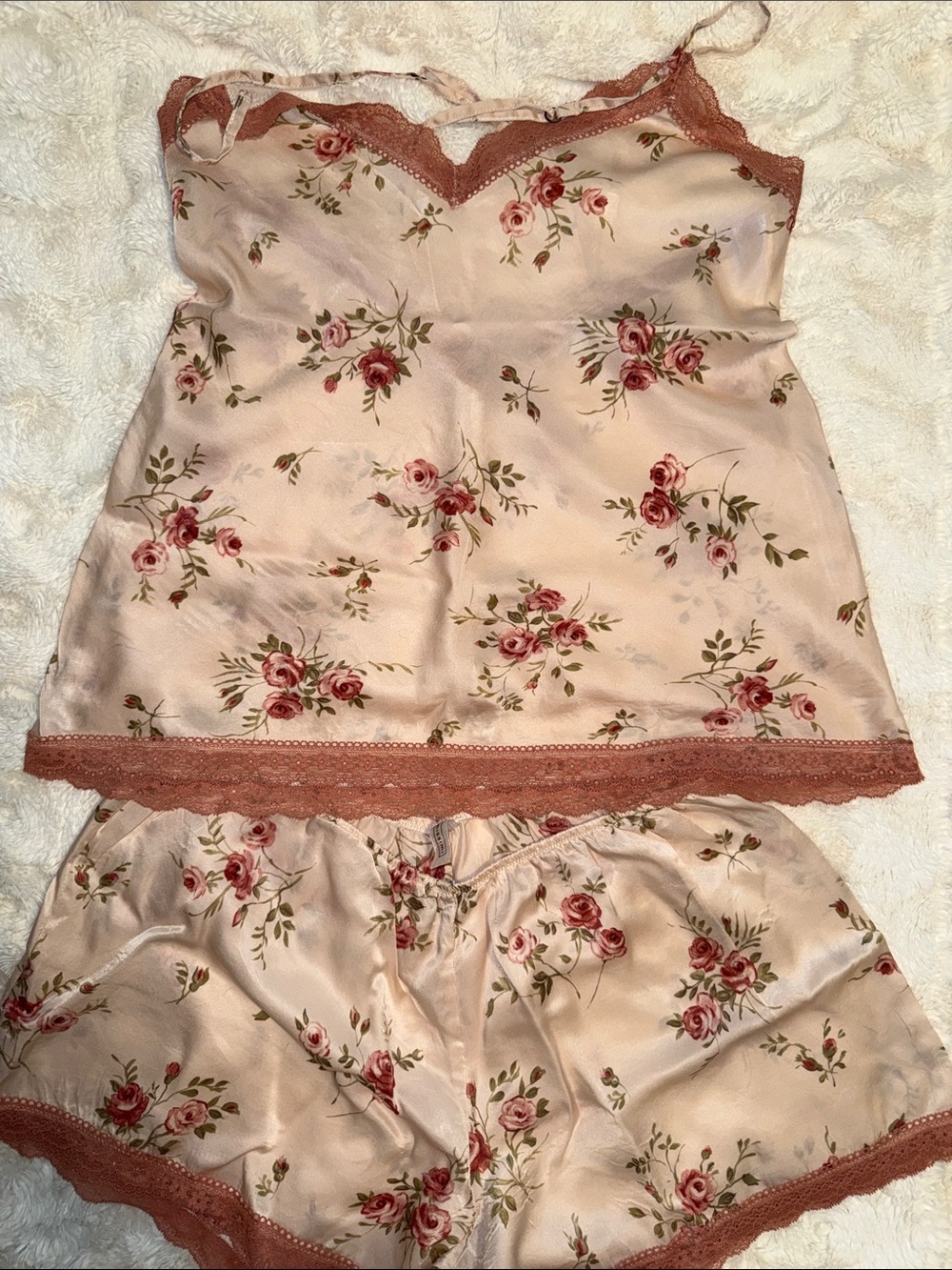 intimissimi Pink Floral Satin Cami and Shorts Set with Rose Lace Trim